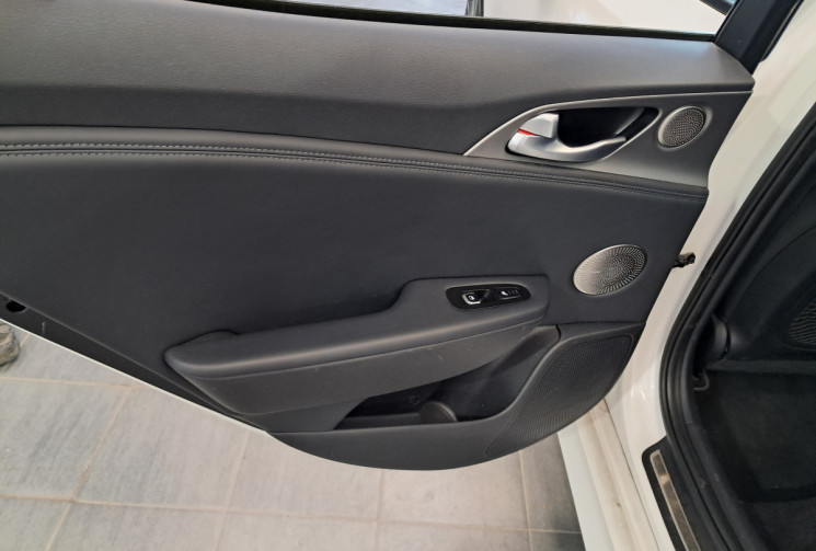 Kia STINGER 2.2 CRDi 200 GT Line Premium 4x4 BVA8 - CAMERA 360 - CUIR INTEGRAL - ENTRETIEN KIA 