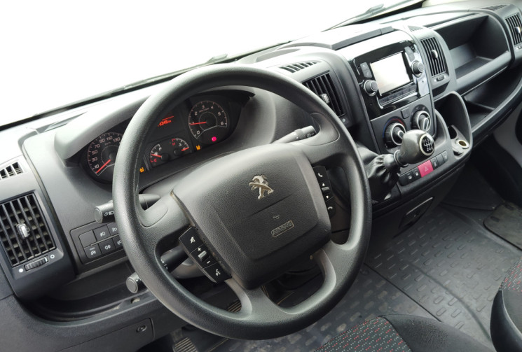 Peugeot Boxer TOLE 335 L3H3 BLUEHDI 140 ASPHALT