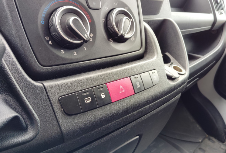 Peugeot Boxer TOLE 335 L3H3 BLUEHDI 140 ASPHALT