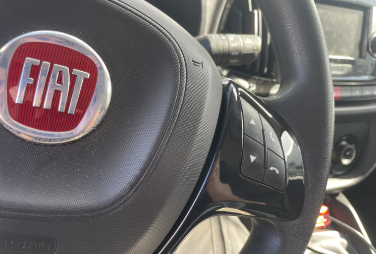 FIAT DOBLO cargo 1.4 t-jet 120cv bi carburation essence/gnv*attelage*clim*Prise usb