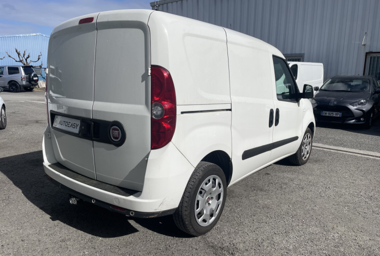 FIAT DOBLO cargo 1.4 t-jet 120cv bi carburation essence/gnv*attelage*clim*Prise usb