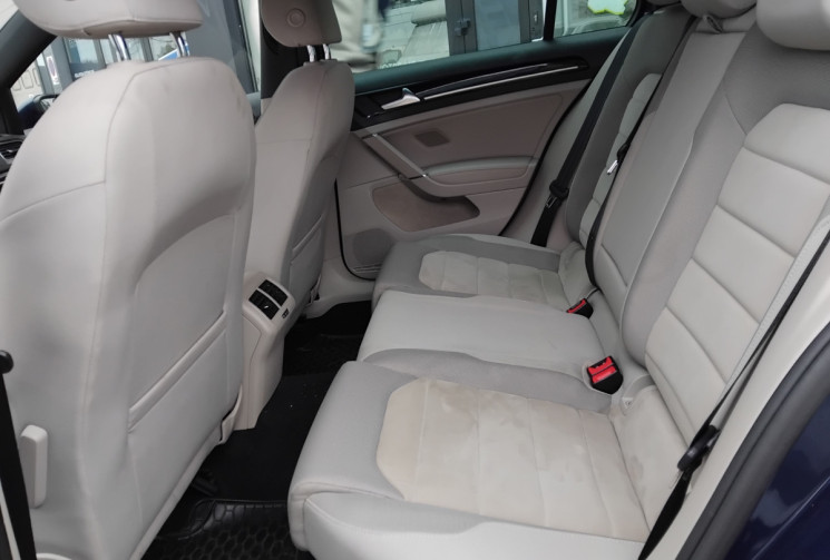 Volkswagen Golf 7 Sound 2.0 TDI  DSG7 150 cv - Siège chauffants