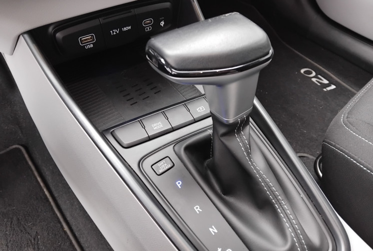 Hyundai I20 1.0 T-GDi 100 DCT-7 Hybrid 48V Creative - Première main 