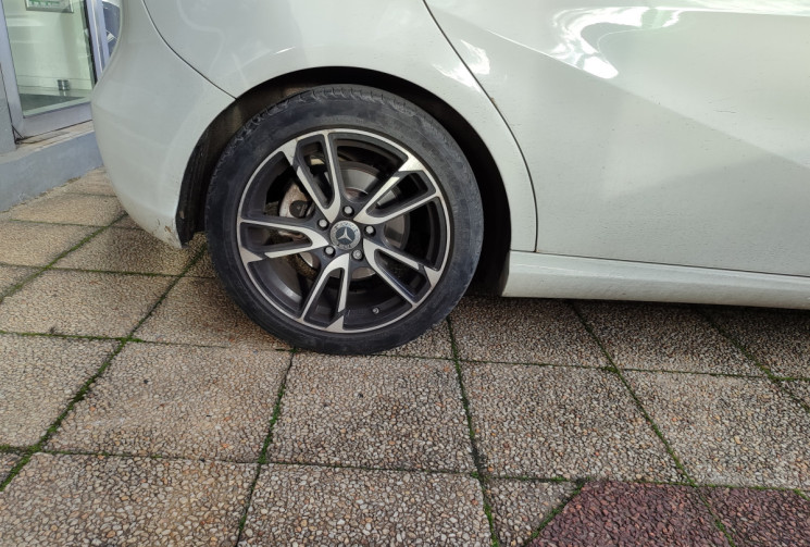 Mercedes Classe A (W176) 200 CDi  7G-DCT  136 cv  AMG