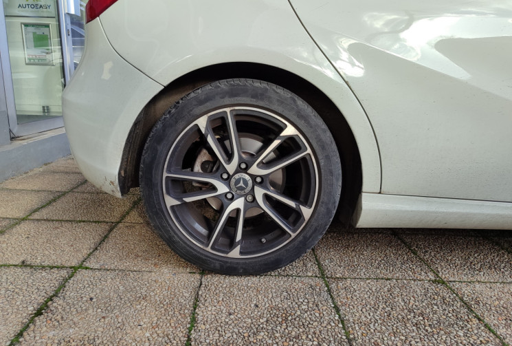 Mercedes Classe A (W176) 200 CDi  7G-DCT  136 cv  AMG