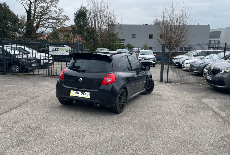 Renault Clio III RS 2.0 / 200 CH / LIGNE INOX