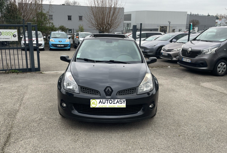 Renault Clio III RS 2.0 / 200 CH / LIGNE INOX