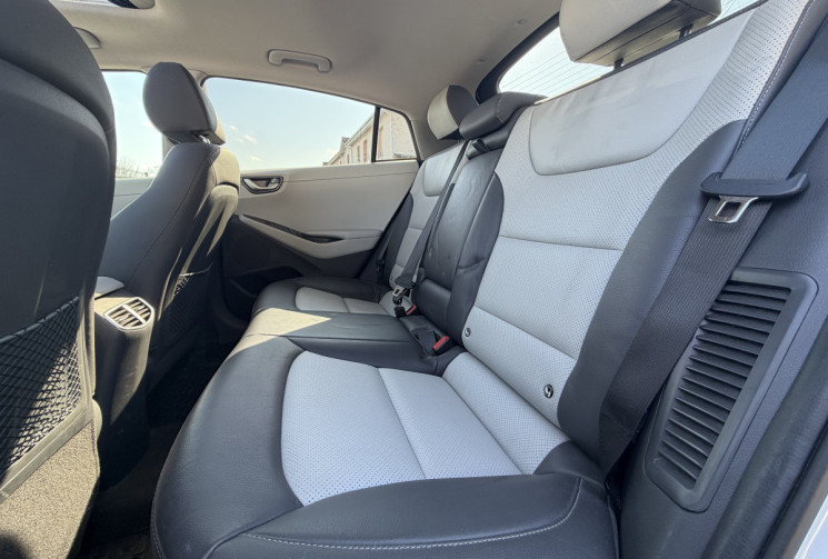 Hyundai Ioniq 1.6 GDI / 141 CH / HYBRIDE RECHARGEABLE