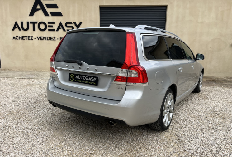 Volvo V70 III D4 181ch Summum Geartronic