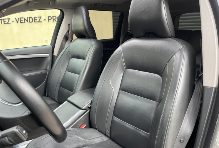 Volvo V70 III D4 181ch Summum Geartronic