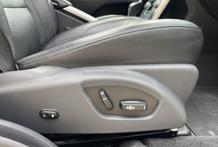 Volvo V70 III D4 181ch Summum Geartronic