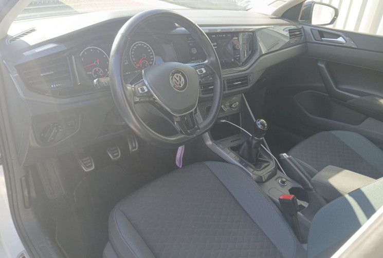 Volkswagen Polo VI 1.0 TSI 12V BMT IQ DRIVE BUSINESS