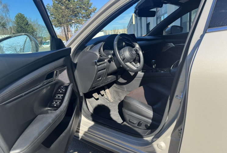 Mazda MAZDA 3 2.0 E-SKYACTIV-G M HYBRID 150 EXCLUSIVE-LINE BVM6