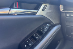 Mazda MAZDA 3  2.0 E-SkyActiv-G MHEV Exclusive Line 