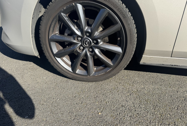 Mazda MAZDA 3 2.0 E-SKYACTIV-G M HYBRID 150 EXCLUSIVE-LINE BVM6