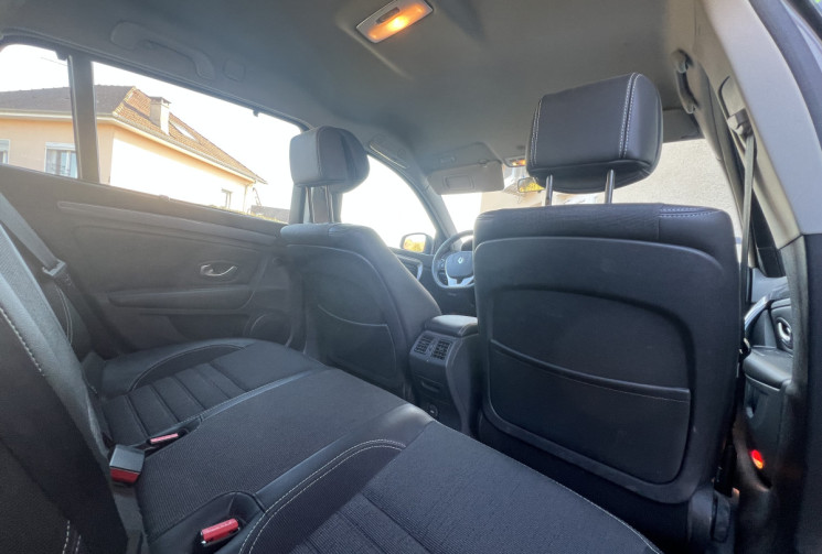 Renault LAGUNA 2.0 DCI 150 CH BVM6 / BOSE / 1ERE MAIN