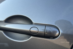 Renault LAGUNA 2.0 DCI 150 CH BVM6 / BOSE / 1ERE MAIN