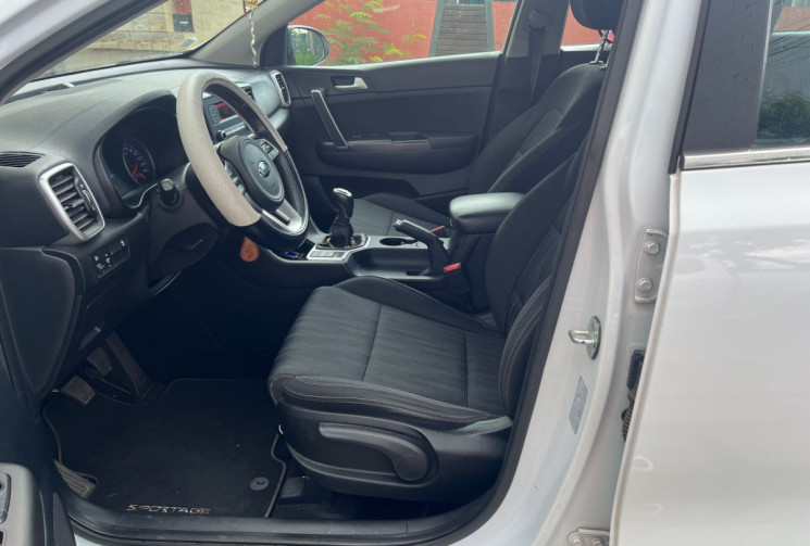Kia Sportage  IV Phase 2 1.6 CRDi 136 cv FIRST