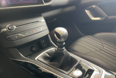 Peugeot 308  GT Line 130cv 1.2 Puretech Courroie distribution OK + Toit Panoramique 