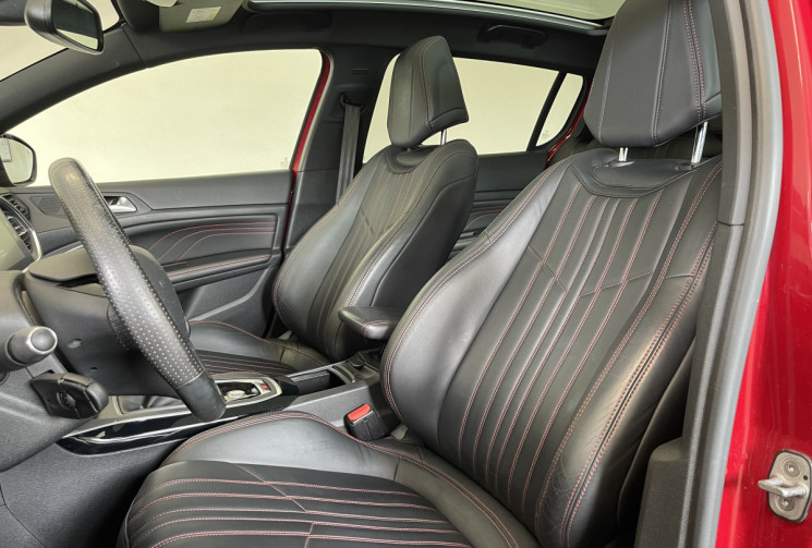 Peugeot 308  GT Line 130cv 1.2 Puretech Courroie distribution OK + Toit Panoramique 