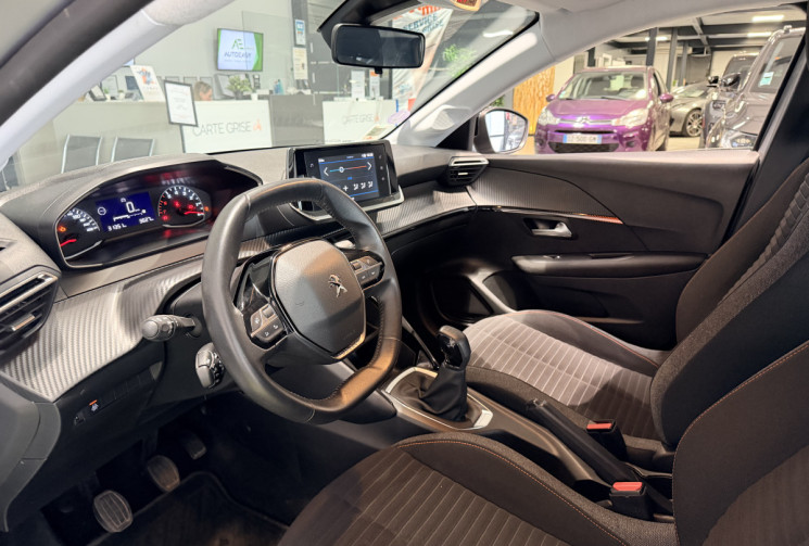 Peugeot 208 1.2 PureTech 75 ch S&S Like