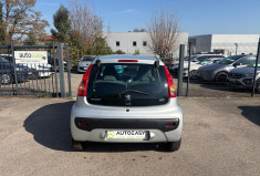 Peugeot 107 1.0 / 68 CH / TRENDY / CLIM 