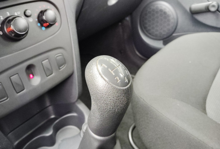 Dacia Sandero 1.2 16V 75 E6 5.0V