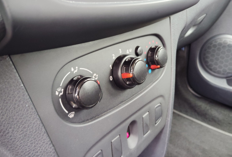 Dacia Sandero 1.2 16V 75 E6 5.0V