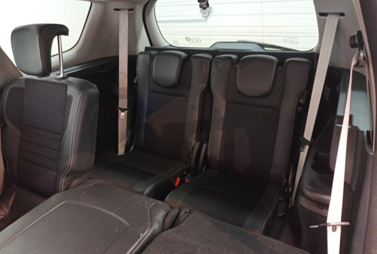 Renault GRAND SCENIC 1.6 dCi 130ch energy / entretien à jour