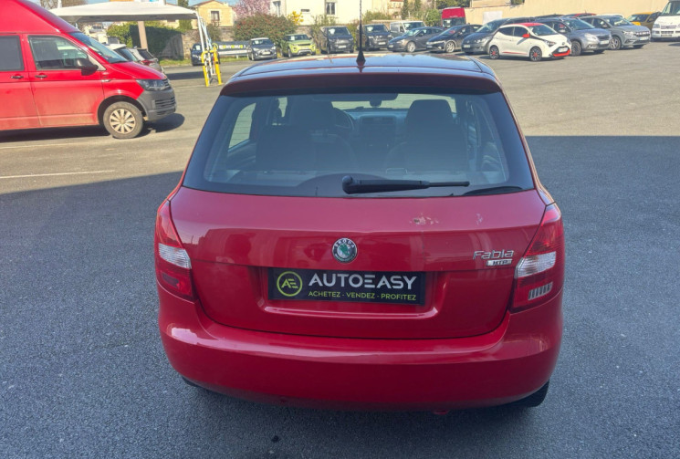 Skoda Fabia II 1.2 HTP 60 / IDEAL JEUNE CONDUCTEUR / GARANTIE 6 MOIS