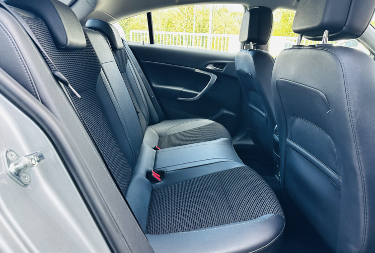 Opel INSIGNIA 2.0 CDTI 120ch Cosmo Kit distribution récent