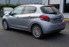 Peugeot 208  1.2 82 ch Allure / Distribution OK