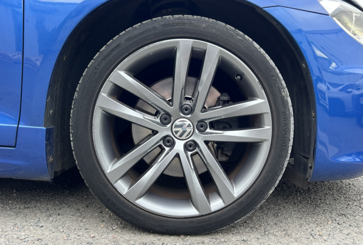 Volkswagen Scirocco 2.0 tsi 180 bluemotion r-line dsg bva  Sieges Cuir/chauffants