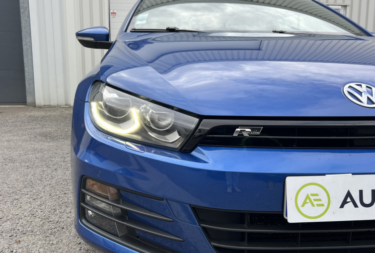Volkswagen Scirocco 2.0 TSI 180 cv R-line DSG * Sièges Cuir Chauffants * Caméra * Excellent Etat