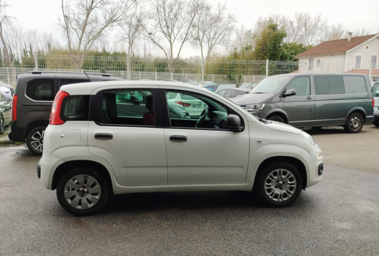 FIAT Panda III 1.2 i 69 S&S POP BVM5 + Attelage
