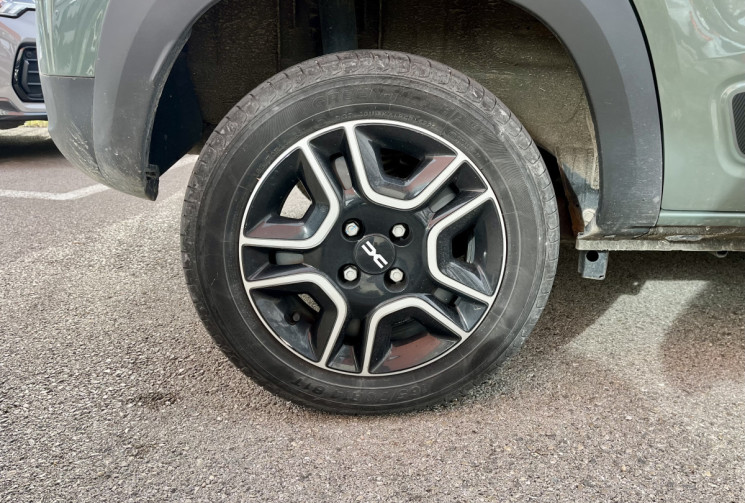 Dacia Spring 45ch Expression / Suivi d'entretien à jour 