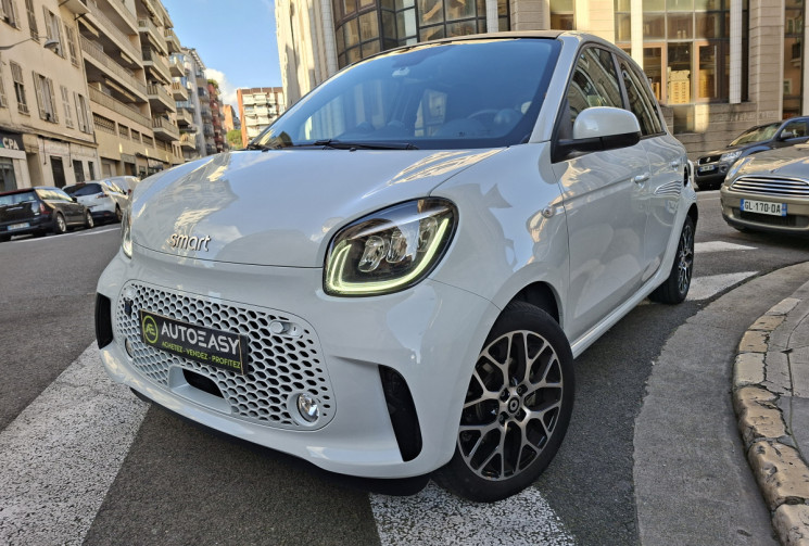SMART FORFOUR 82 CH PRIME 15500 kms TOIT OUVRANT