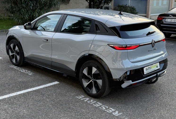 Renault Megane  E-Tech Equilibre Optimum Charge EV60 220 ch SOH 93% / Entretien Renault intégral