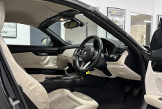 BMW Z4 S Drive 23i 2.5 E89 204 ch RHD