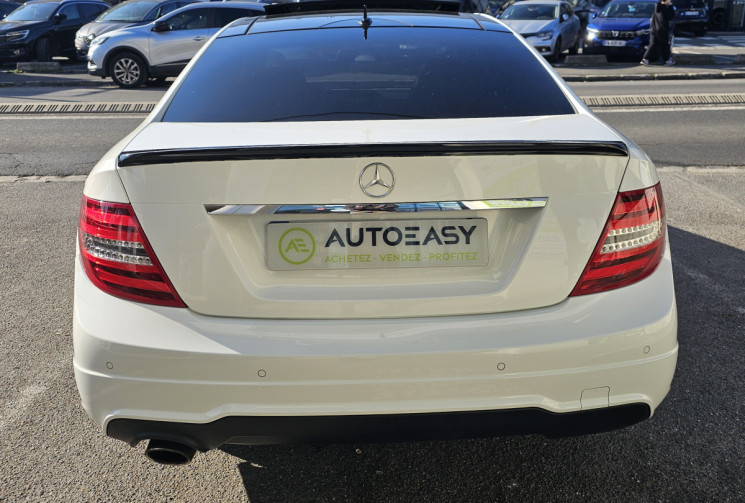 Mercedes Classe C 180 coupé 1.6i TURBO 156 cv pack AMG PLUS  Toit Panoramique 