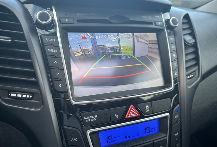 Hyundai i30 COUPE 1.6 CRDi 128 PREMIUM 