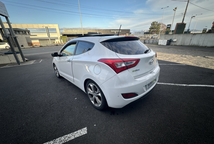 Hyundai i30 COUPE 1.6 CRDi 128 PREMIUM 