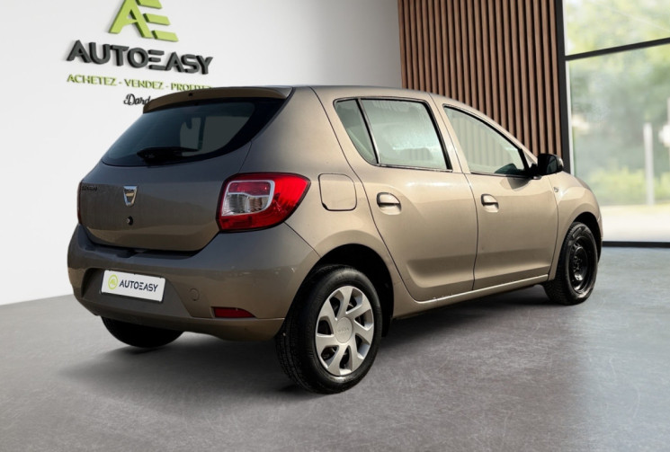 Dacia Sandero  1.5 dCi 90 eco2 LAUREATE - ENTRETIEN A JOUR
