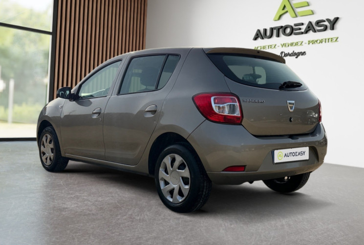 Dacia Sandero  1.5 dCi 90 eco2 LAUREATE - ENTRETIEN A JOUR