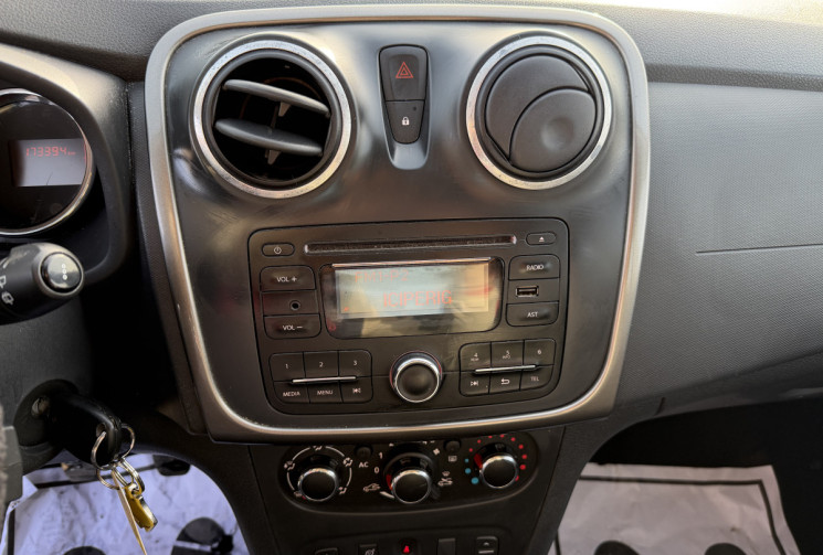 Dacia Sandero  1.5 dCi 90 eco2 LAUREATE