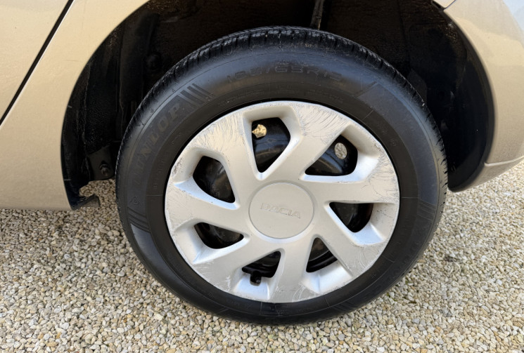 Dacia Sandero  1.5 dCi 90 eco2 LAUREATE - ENTRETIEN A JOUR