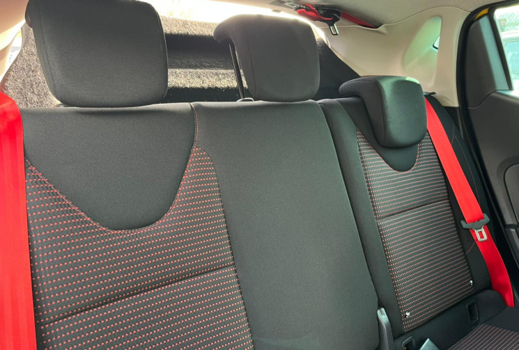 Renault Clio 4 RS 1.6 T 200ch EDC