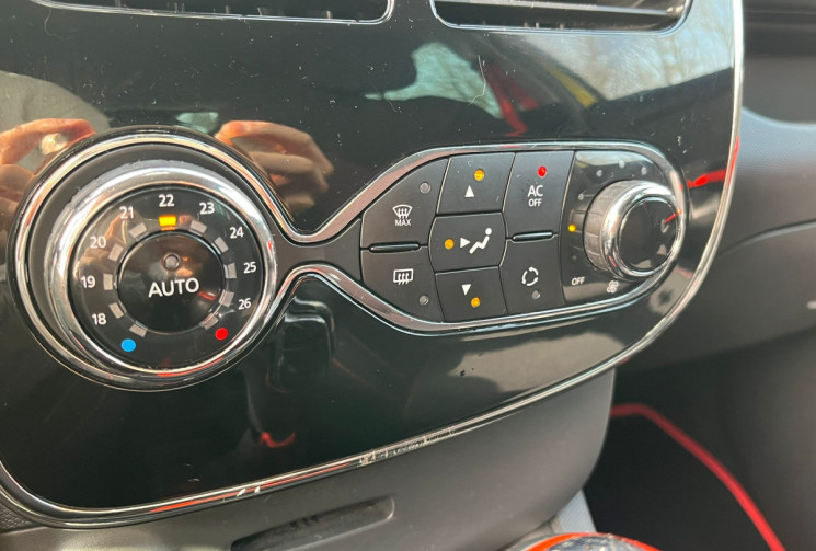 Renault Clio 4 RS 1.6 T 200ch EDC