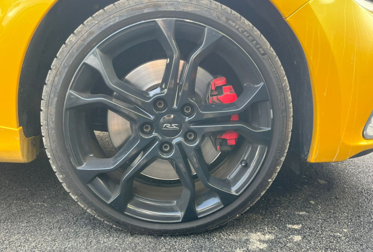 Renault Clio 4 RS 1.6 T 200ch EDC