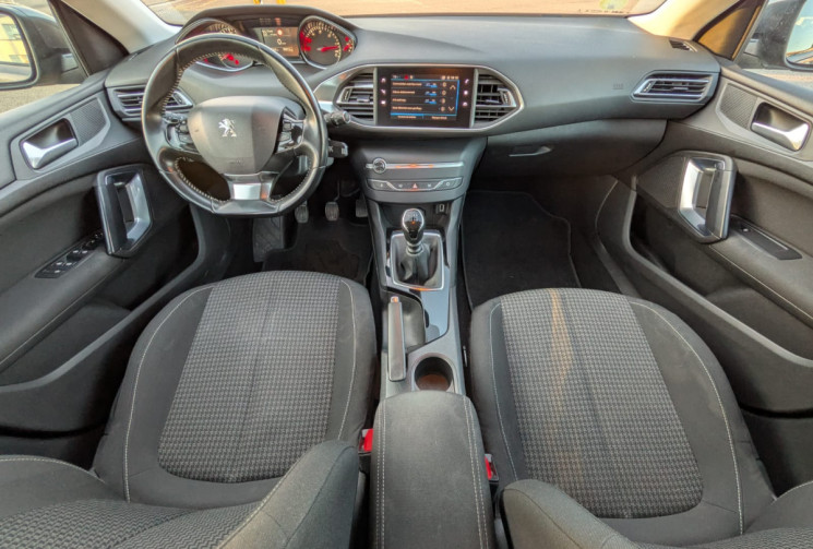 Peugeot 308 SW II 1.5 HDi 130 ACTIVE BUSINESS / HISTORIQUE D'ENTRETIEN COMPLET / GARANTIE 12 MOIS